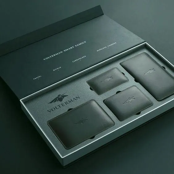 Employee kits gift idea