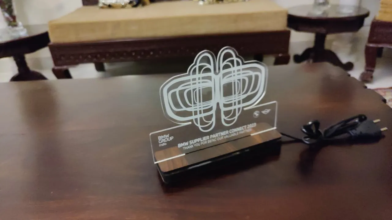 BMW partner award lamps