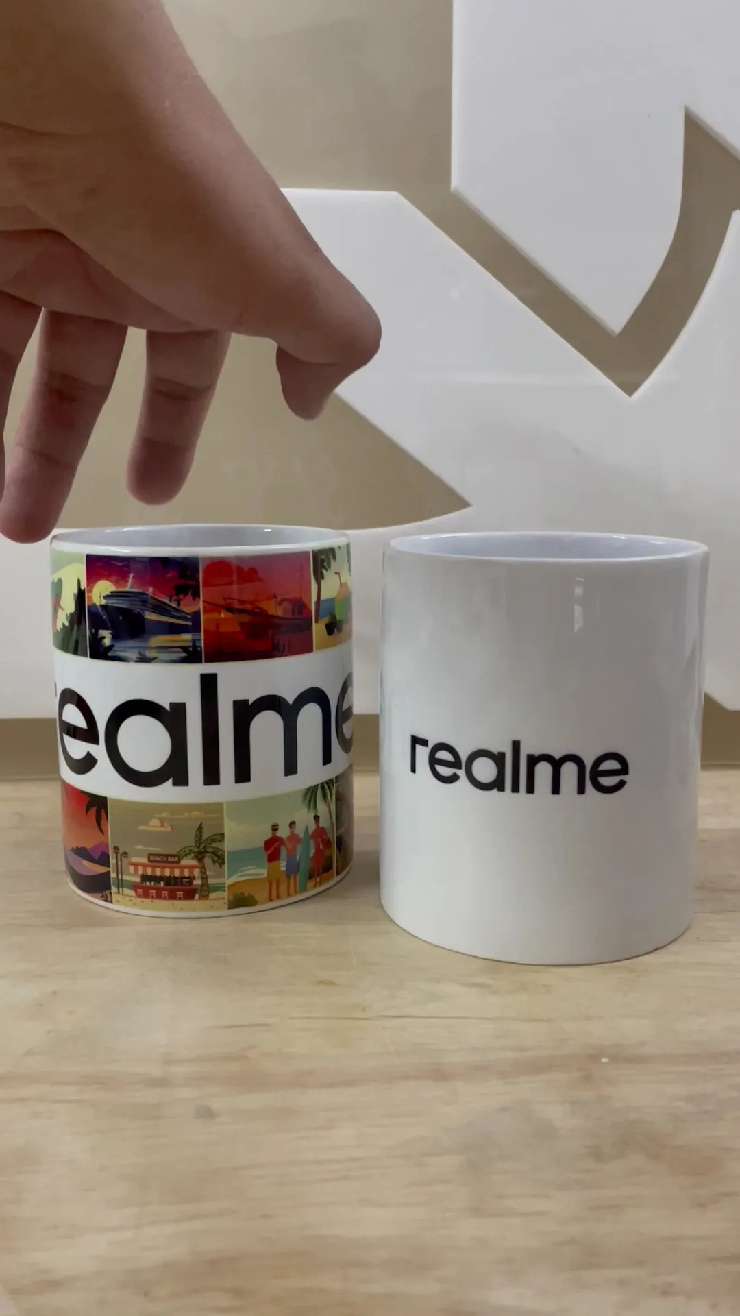 Wrap-printed mugs for realme